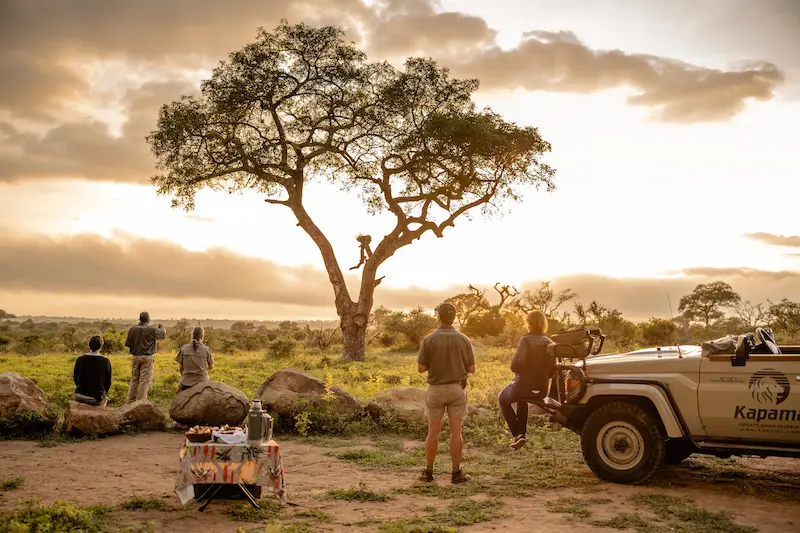 Morning coffee stop on a luxury Kruger safari game drive